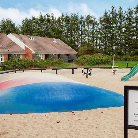 Lxxx Holiday home Blavand